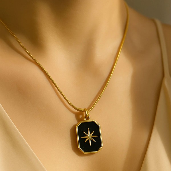 monalisatoka Kadın Kuzey Yıldızı Siyah Mineli Gold Kaplama Kutup Yıldızı Kolye