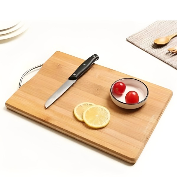 Bambus Schneidebrett 24×34 cm mit Metallgriff – Küchenbrett zum Schneiden, Servieren & Anrichten